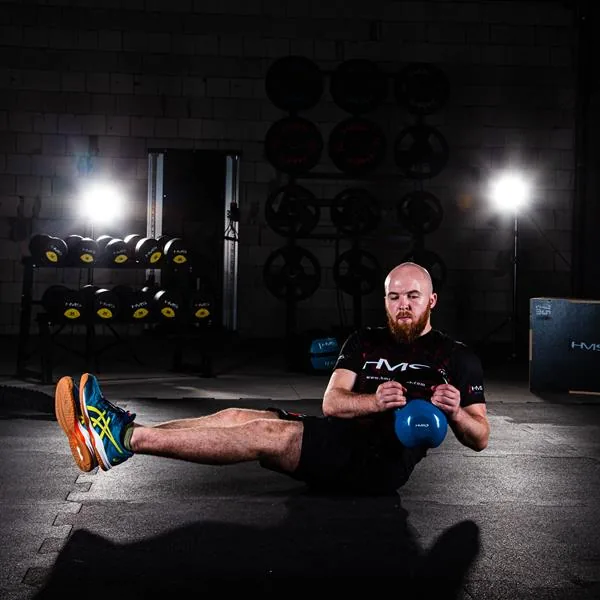 KNV04 BLUE KETTLEBELL ŻELIWNY POKRYTY WINYLEM HMS 5 KETTLEBELL ŻELIWNY POKRYTY WINYLEM NIEBIESKI